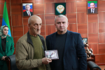 Главой Казбековского района вручены ордена Мужества семьям военнослужащих, погибших в ходе СВО