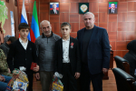 Главой Казбековского района вручены ордена Мужества семьям военнослужащих, погибших в ходе СВО
