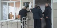 В дагестанских Дубках открыли мемориальную доску Герою России Игорю Груднову на стене школы, в которой он учился - Казбековский район
