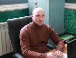 Допризывная молодежь Казбековского района проходит первичный учет в военкомате