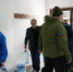 Волонтерский штаб Казбековского района получает питьевую воду для раздачи населению - Казбековский район